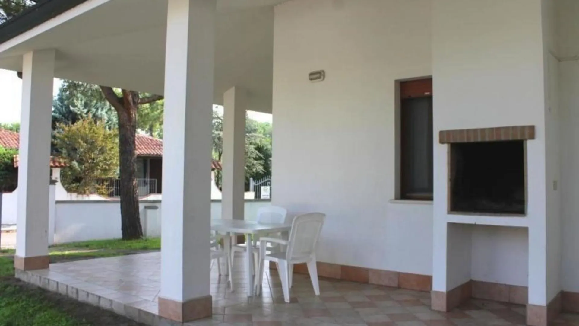 Holiday home Ferienhaus In Lido Di Volano Mit Privatem Garten Italy