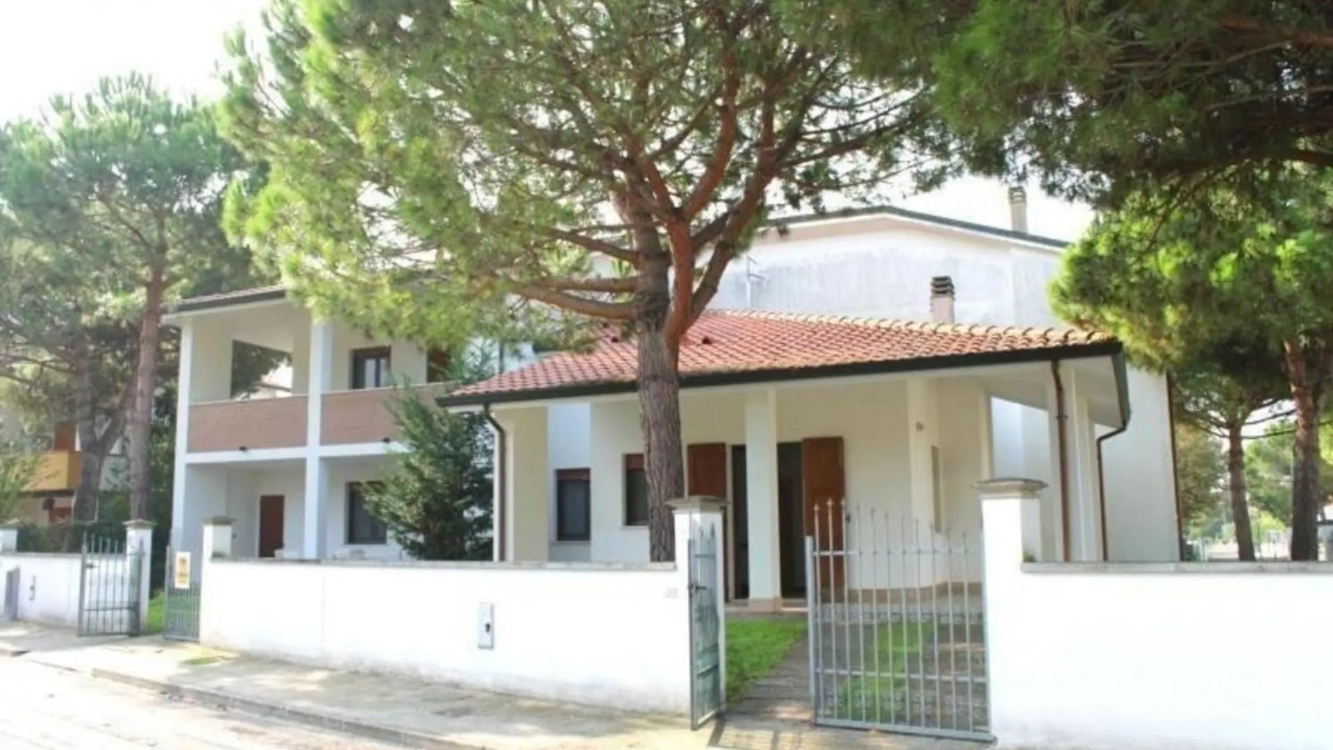 Ferienhaus In Lido Di Volano Mit Privatem Garten