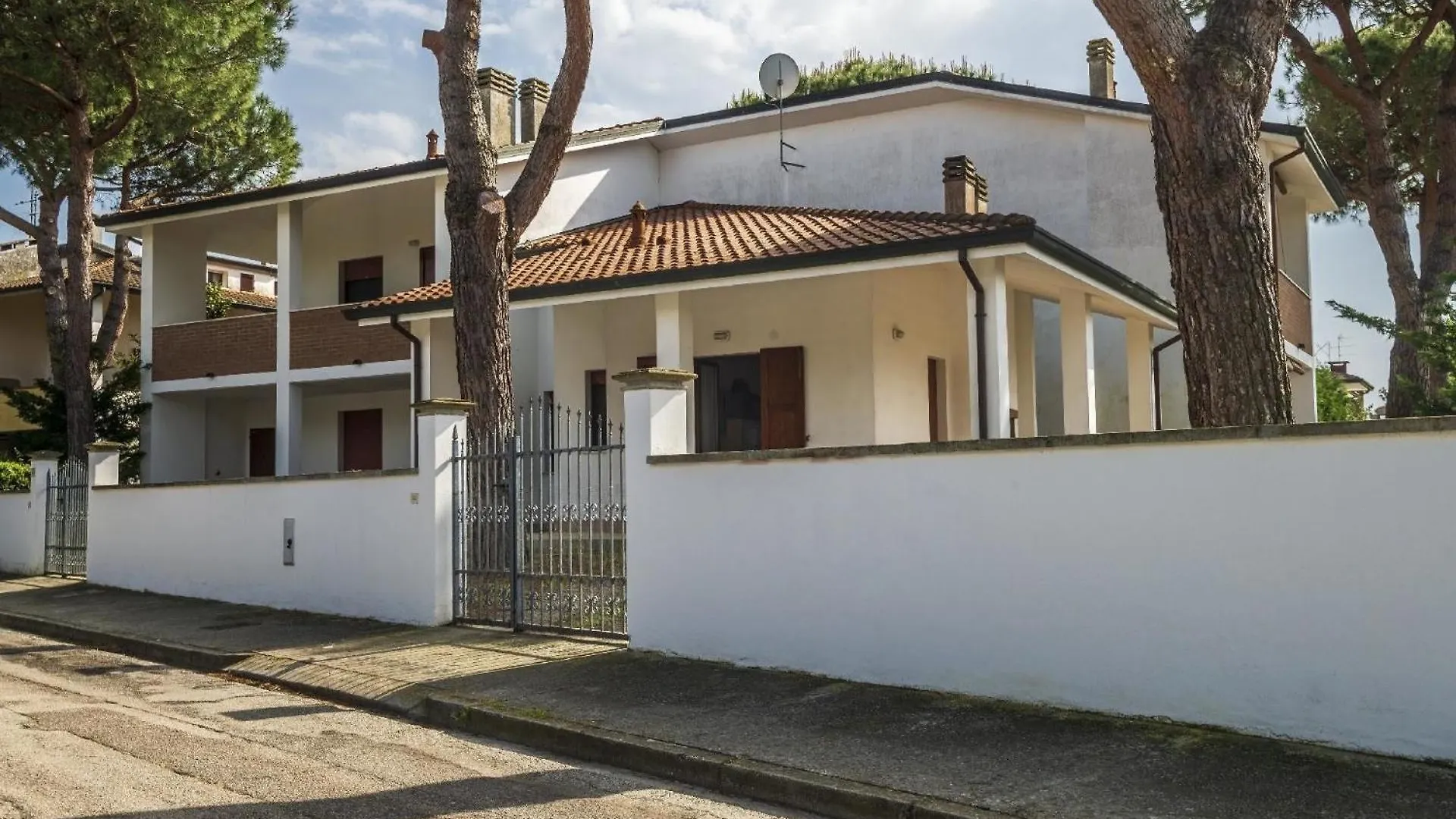 Ferienhaus In Lido Di Volano Mit Privatem Garten